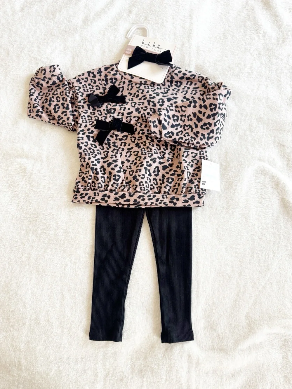 Nordstrom Nicole Miller Girls Leopard Print Sweatshirt Leggings Set 18 Mo